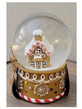 NEW Wild Eye Designs Gingerbread Snow Globe Can Bottle Opener
